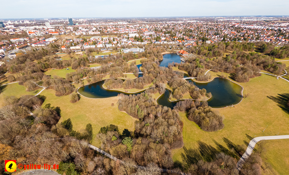 20.02.2023 -  Ostparksee und Schule am Strehleranger mit Umgebung in Neuperlach
